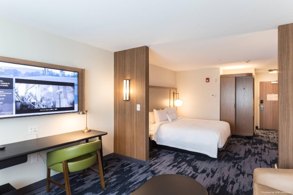 Fairfield Inn and Suites by Marriott Northfield